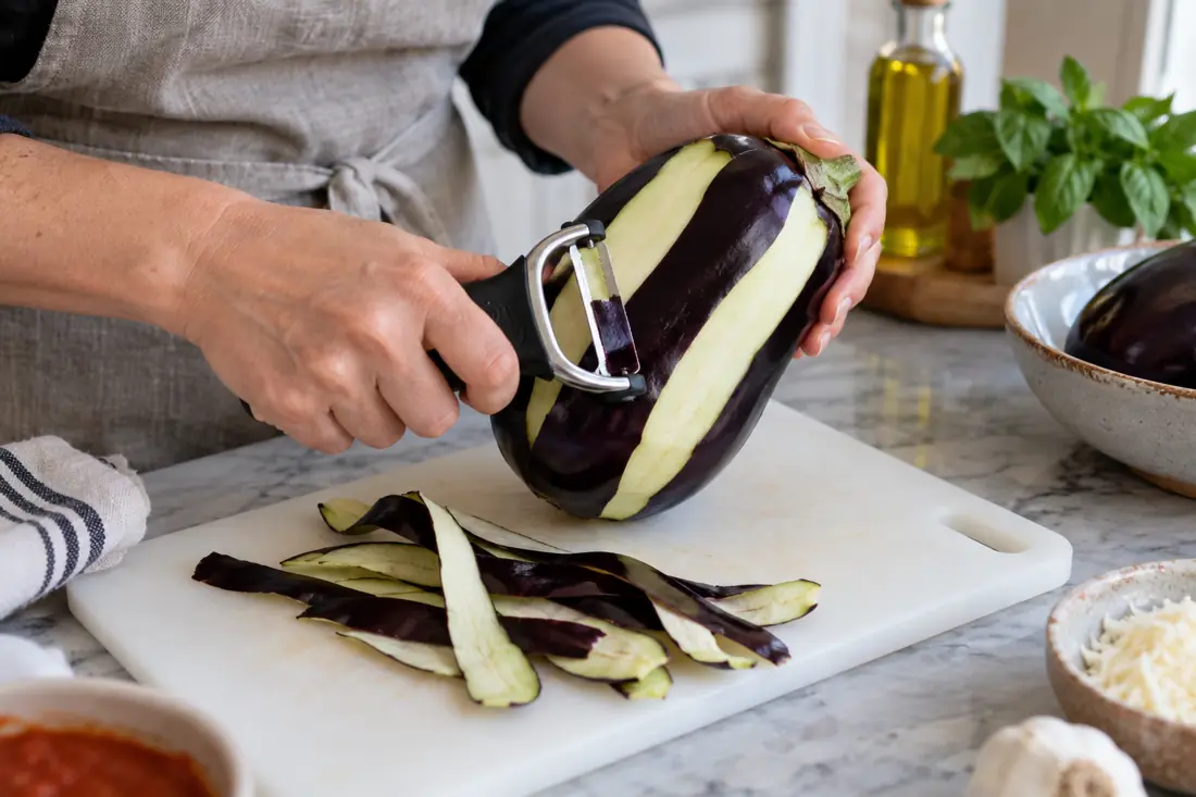 Peel fully, stripe peel or leave skin on visual explanation